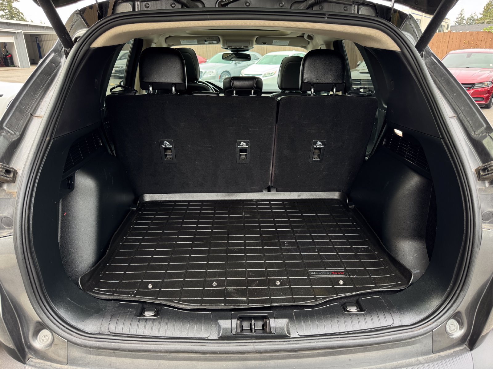 Used 2020 Ford Escape Titanium AWD/4WD image 19