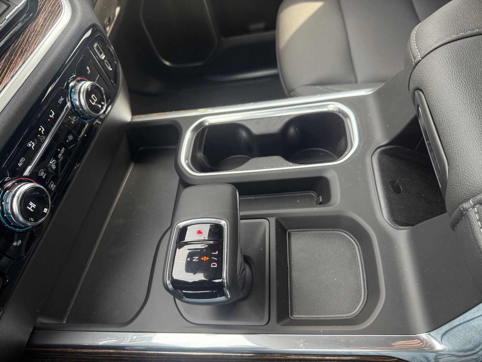 New 2026 GMC Sierra 1500 Elevation w/ Elevation Premium Package image 22