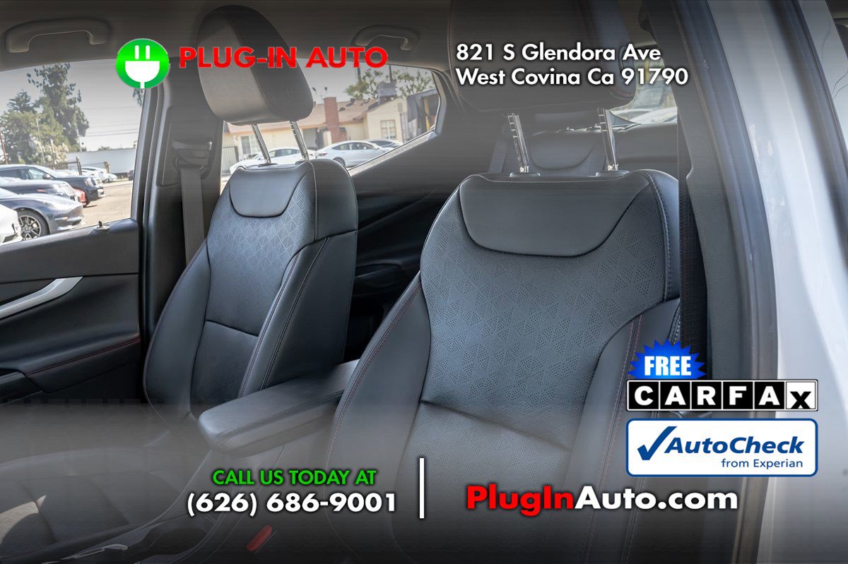 Used 2023 Chevrolet Bolt EUV LT w/ Convenience Package image 8
