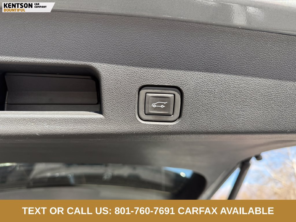 Used 2024 Chevrolet Traverse RS AWD/4WD image 40