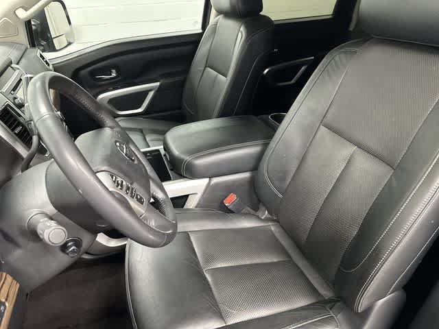 Used 2016 Nissan Titan SL AWD/4WD image 10