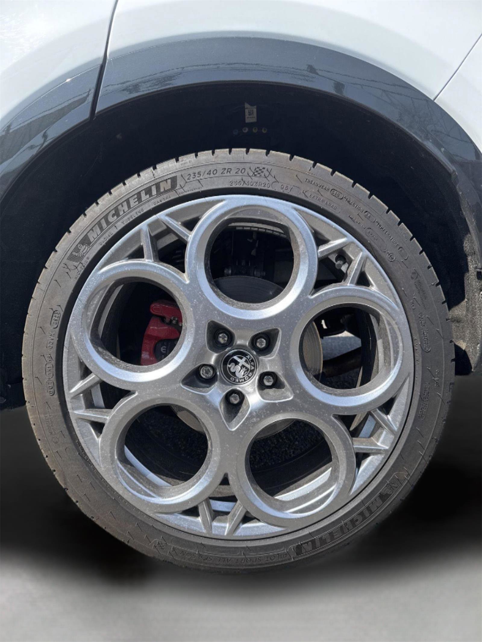 Used 2024 Alfa Romeo Tonale Veloce image 25