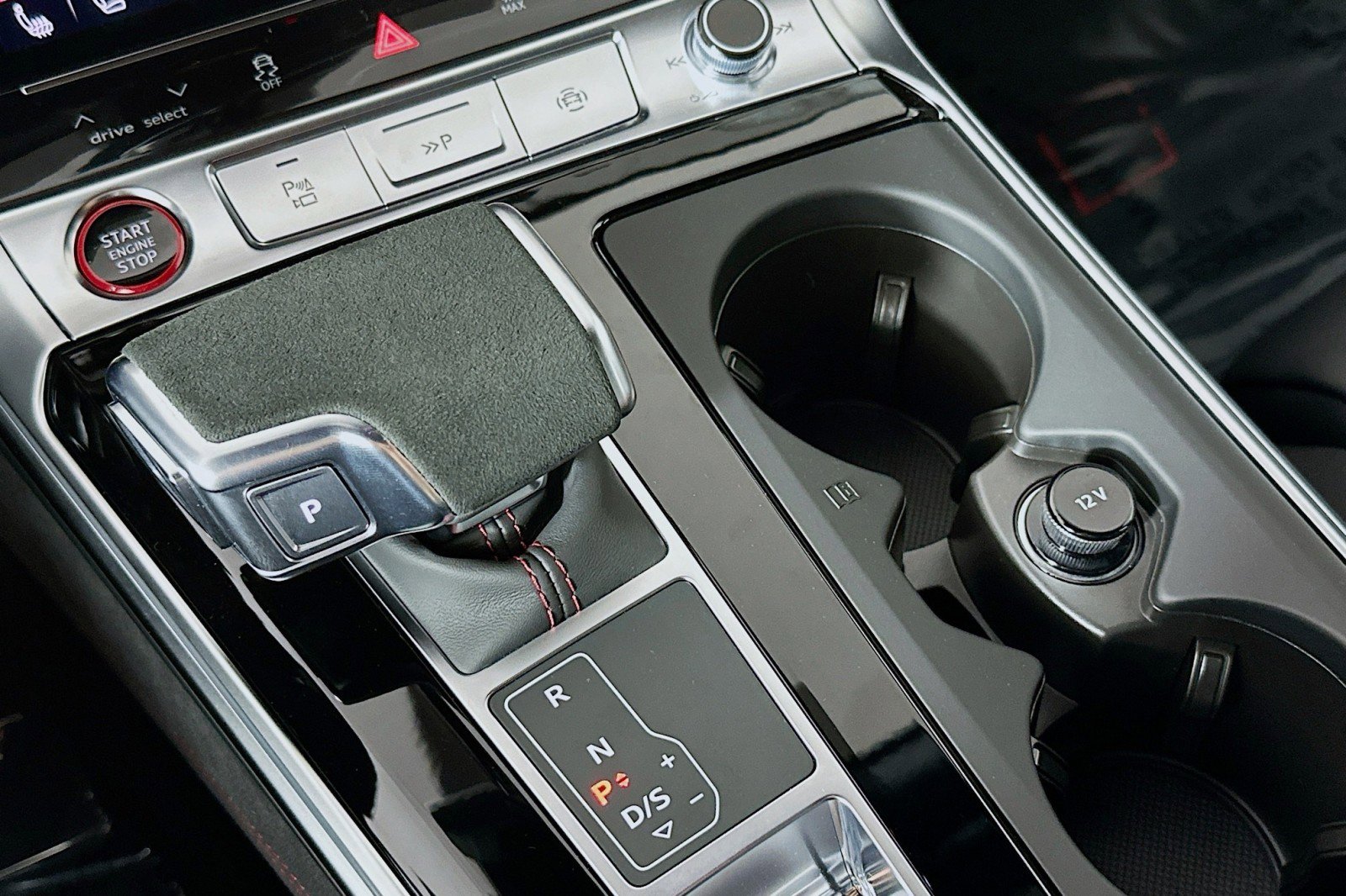 New 2026 Audi RS 6 performance image 7