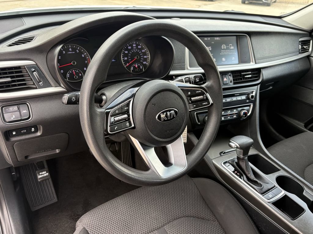 Used 2020 Kia Optima LX FWD image 14