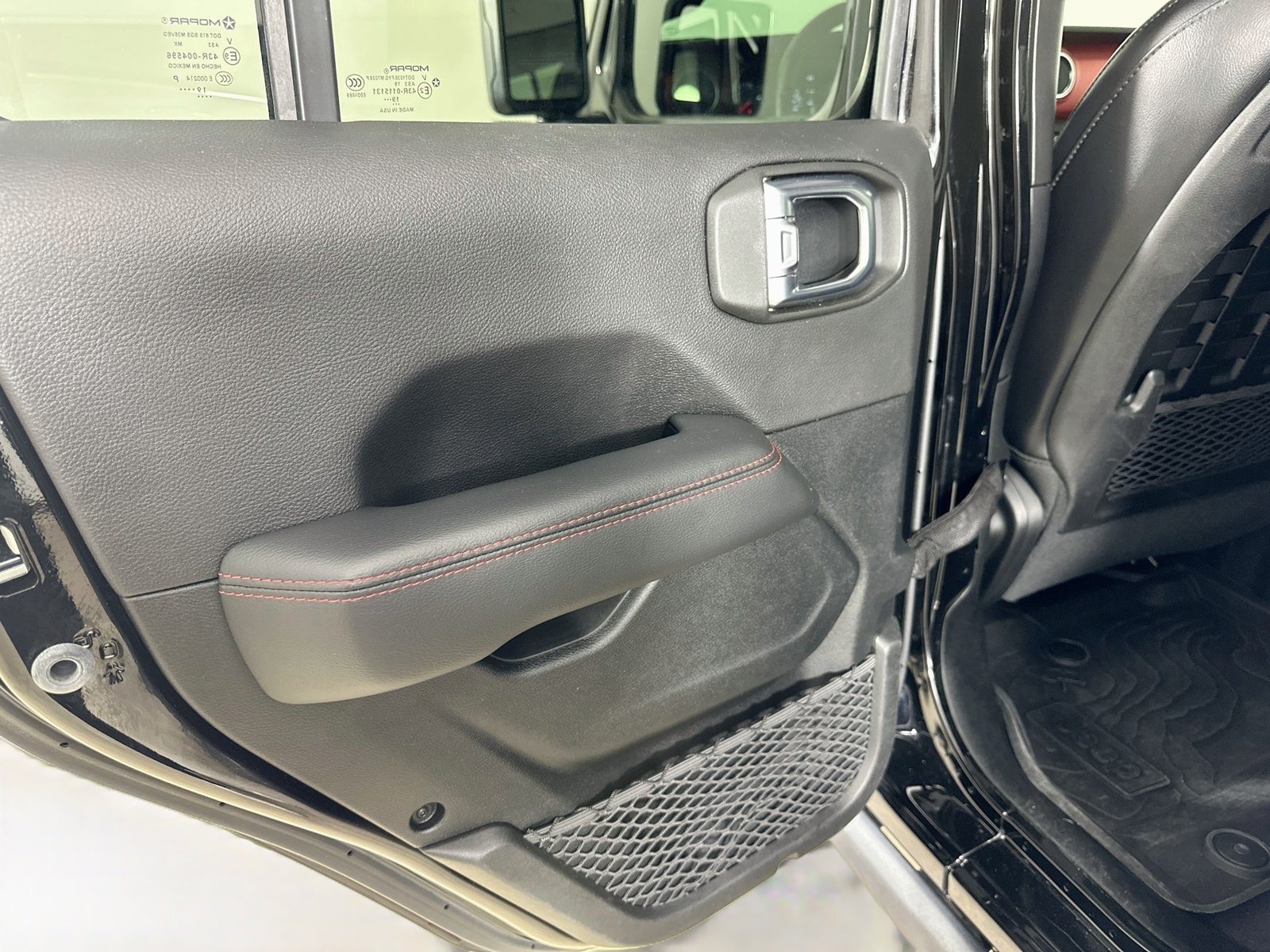 Used 2020 Jeep Gladiator Rubicon AWD/4WD image 35