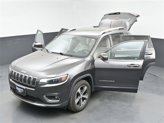 Used 2019 Jeep Cherokee Limited image 45
