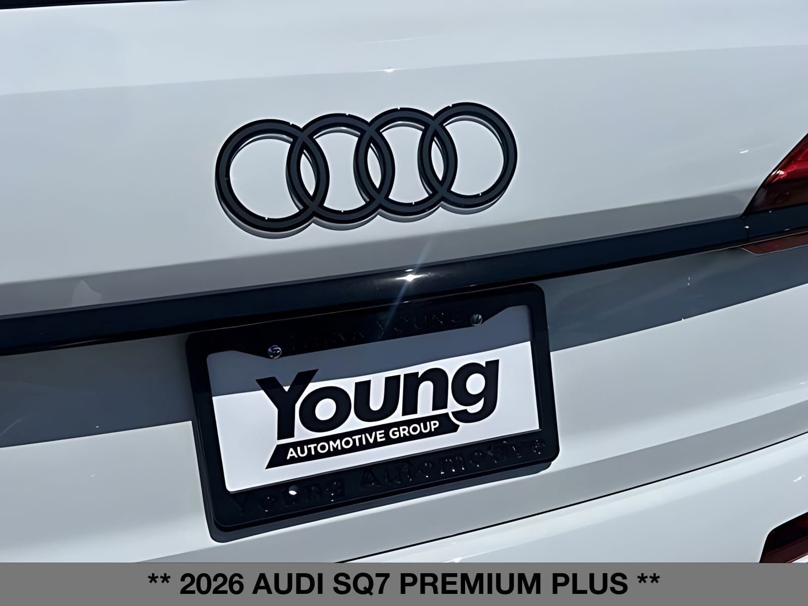 New 2026 Audi SQ7 Premium Plus AWD/4WD image 7