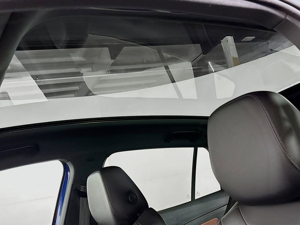 Used 2021 Volkswagen ID.4 Pro S w/ Gradient Package image 20