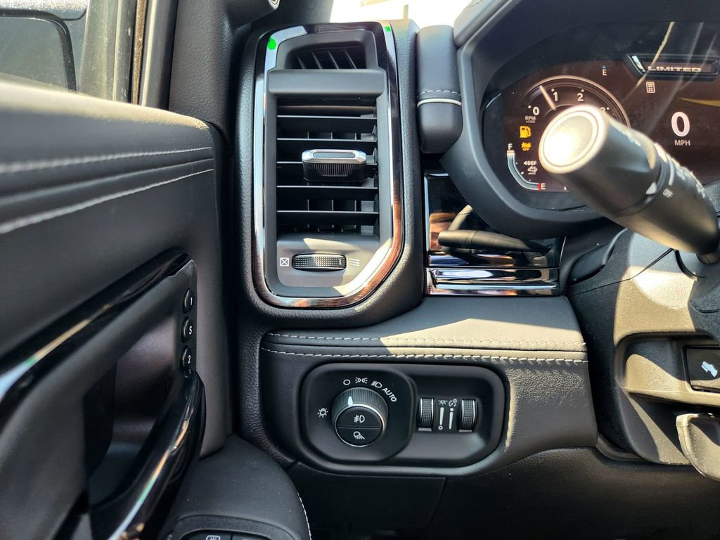 New 2026 RAM 2500 Limited image 15