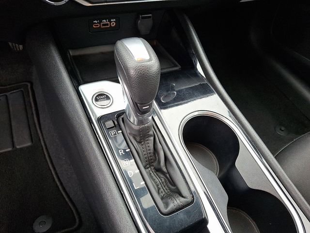 Used 2024 Nissan Altima 2.5 SV image 11