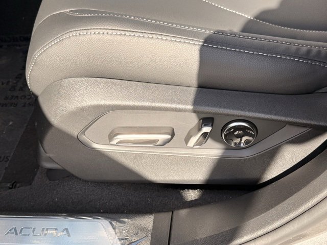 New 2025 Acura RDX SH-AWD image 9
