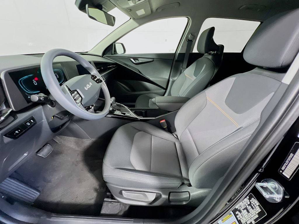 New 2026 Kia Niro LX FWD image 16