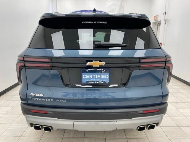 Used 2025 Chevrolet Traverse LT image 19