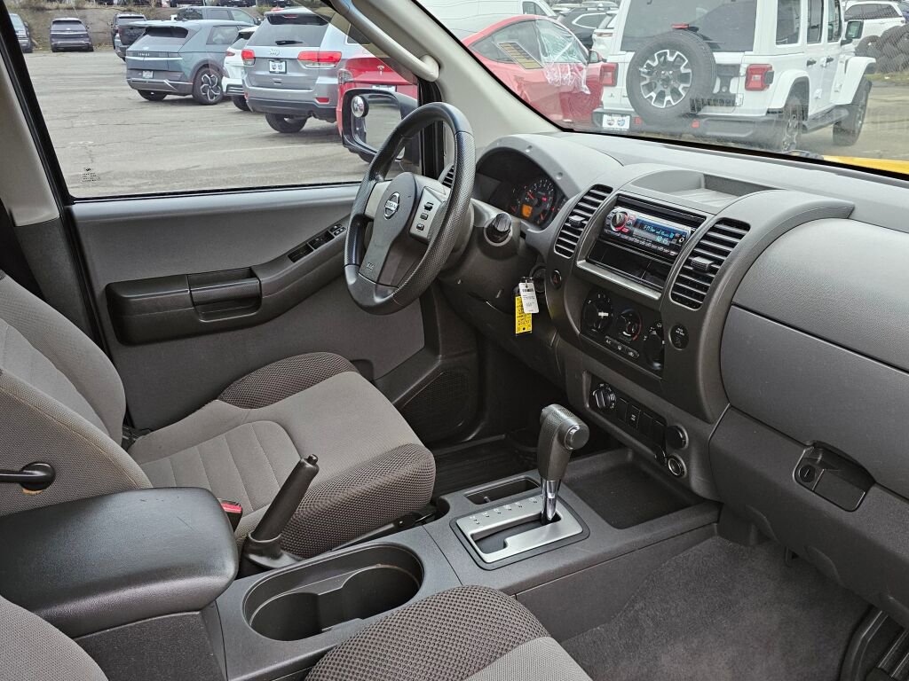 Used 2007 Nissan Xterra S w/ Side & Curtain Airbag Pkg image 10