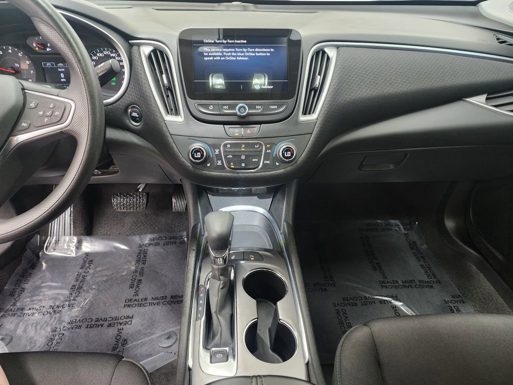 Used 2024 Chevrolet Malibu LT FWD image 17