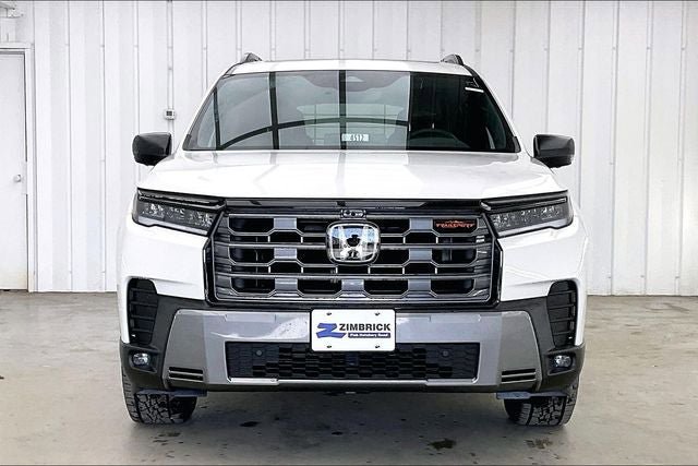 New 2026 Honda Pilot TrailSport image 3
