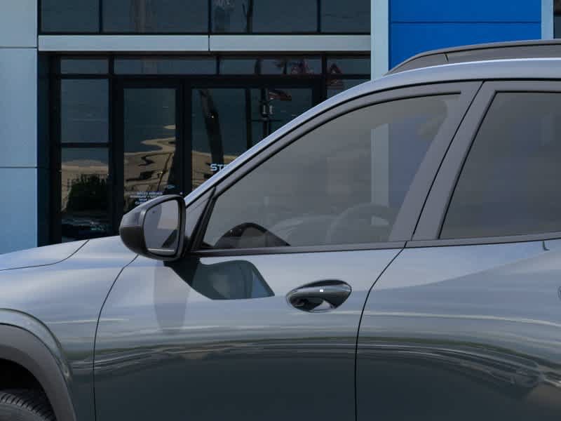 New 2026 Chevrolet Trax LT w/ Driver Confidence Package FWD image 12