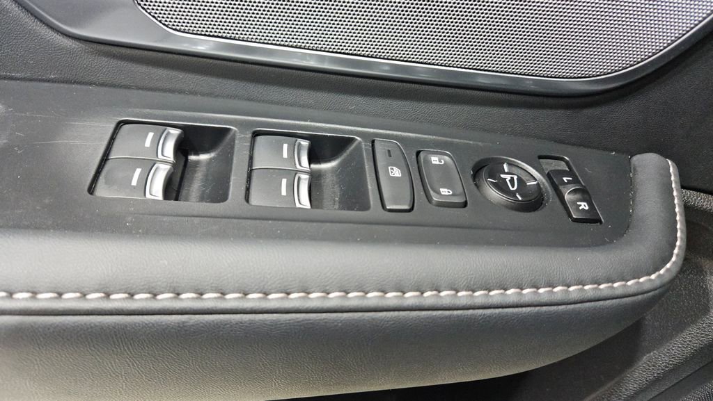 Used 2024 Acura RDX Technology Package image 21