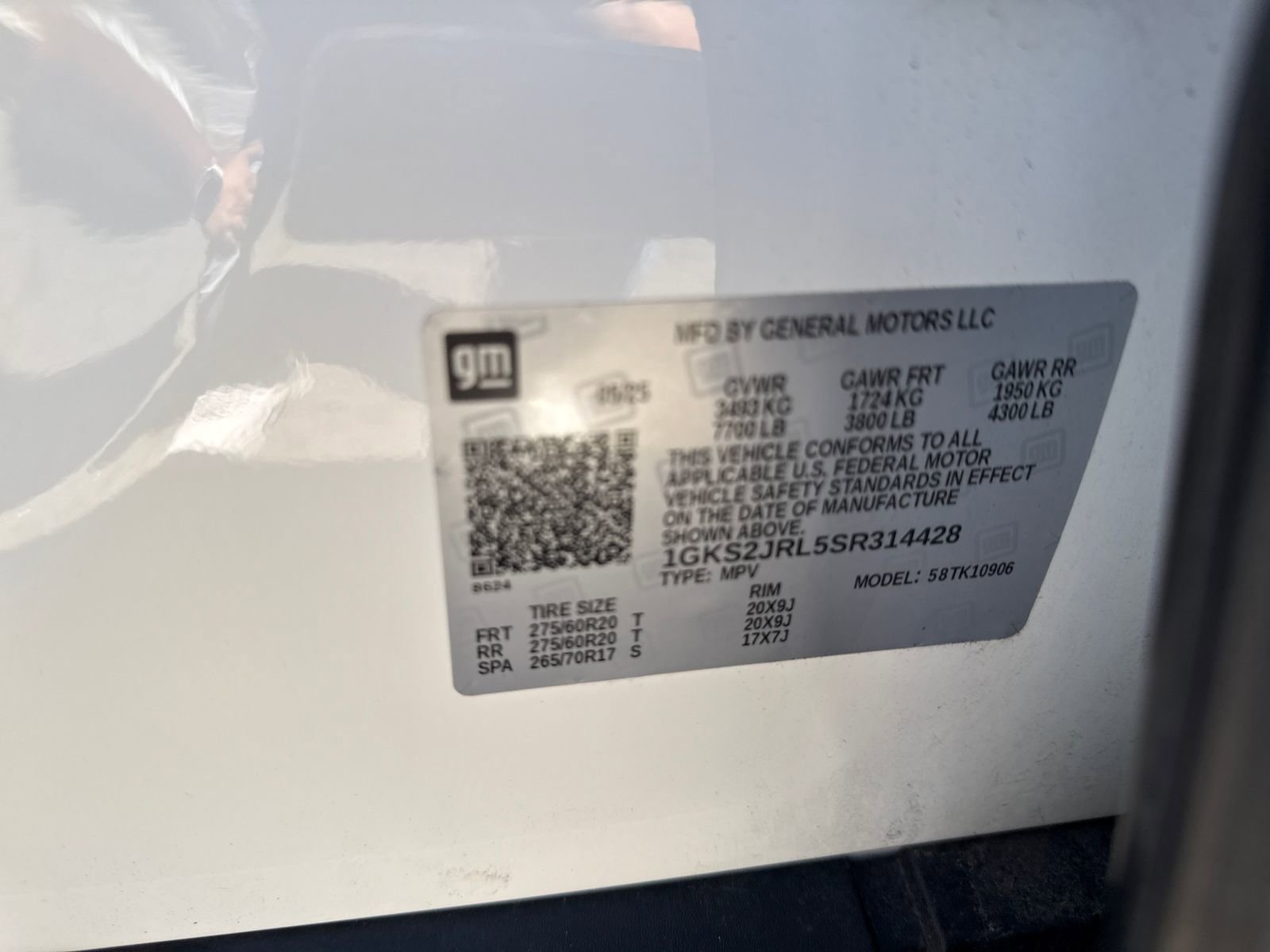 Used 2025 GMC Yukon XL Denali AWD/4WD image 30