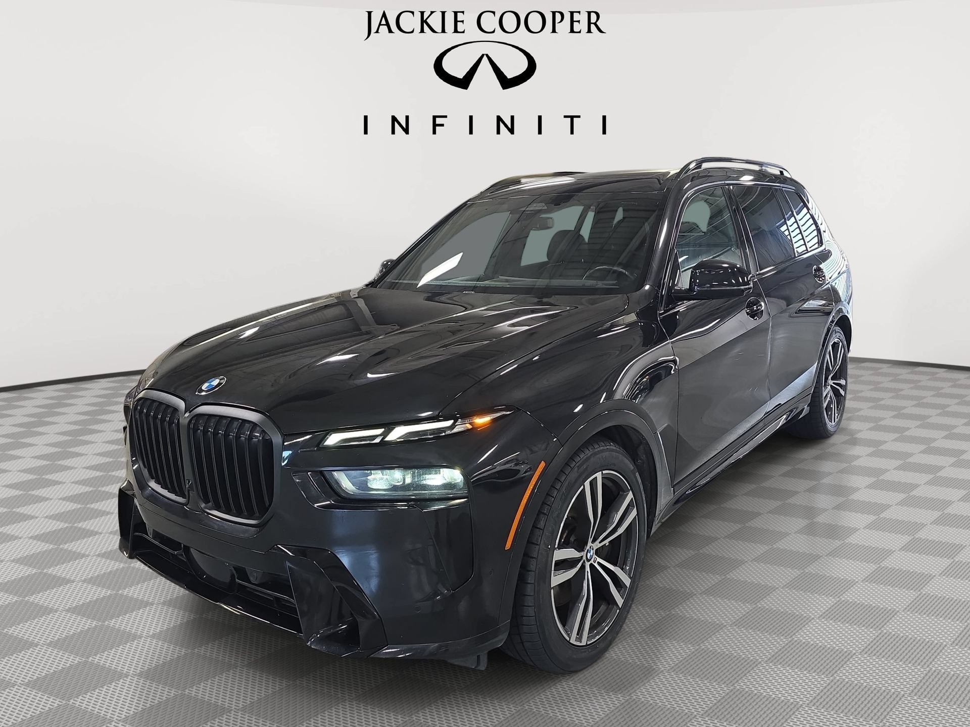 Used 2023 BMW X7 xDrive40i w/ M Sport Package