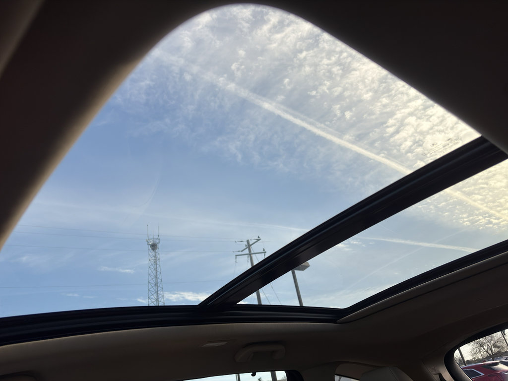 Used 2024 Acura MDX SH-AWD w/ Technology Package image 29