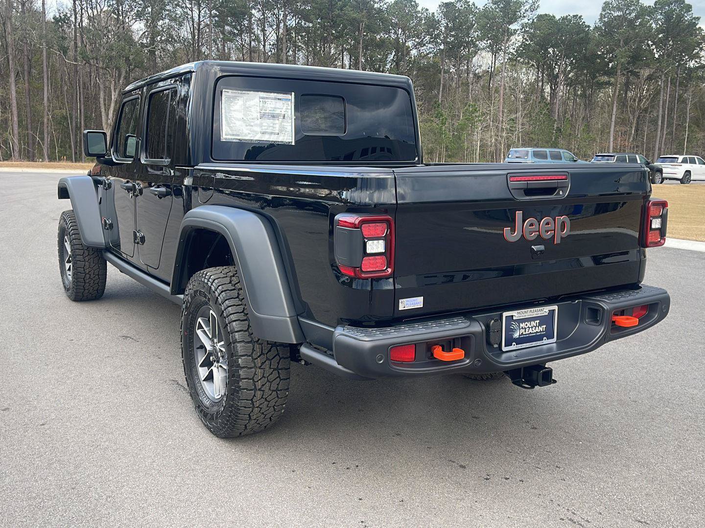 New 2026 Jeep Gladiator Mojave w/ Steel Bumper Group AWD/4WD image 5
