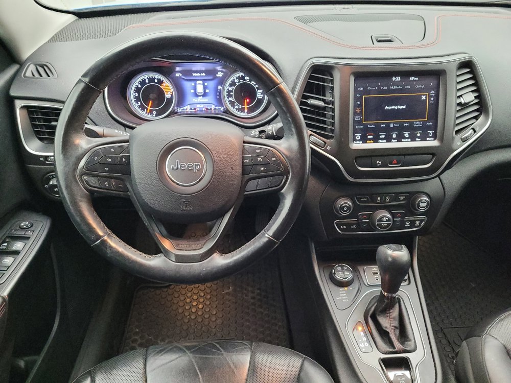 Used 2019 Jeep Cherokee Trailhawk AWD/4WD image 22