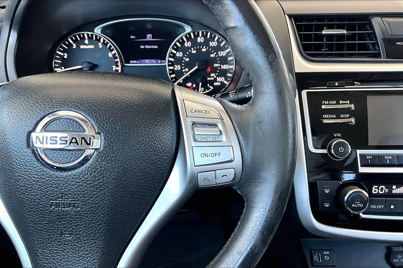 Used 2018 Nissan Altima 2.5 SL FWD image 11