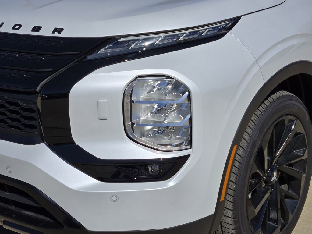 New 2025 Mitsubishi Outlander SEL Black Edition image 6
