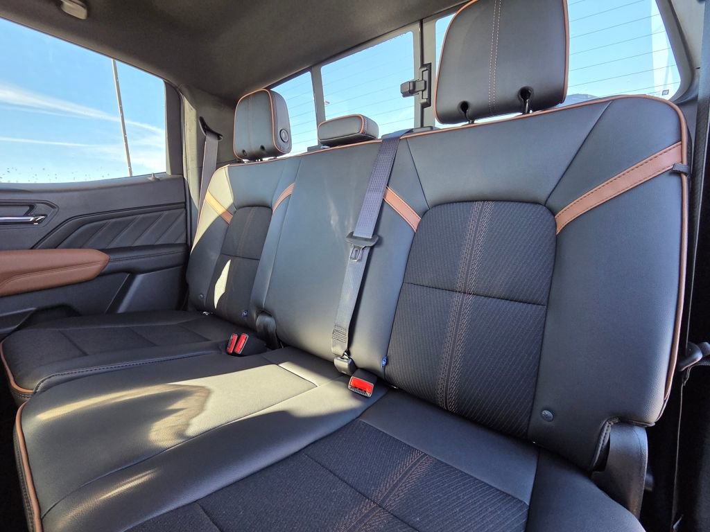 New 2026 GMC Canyon AT4 AWD/4WD image 26