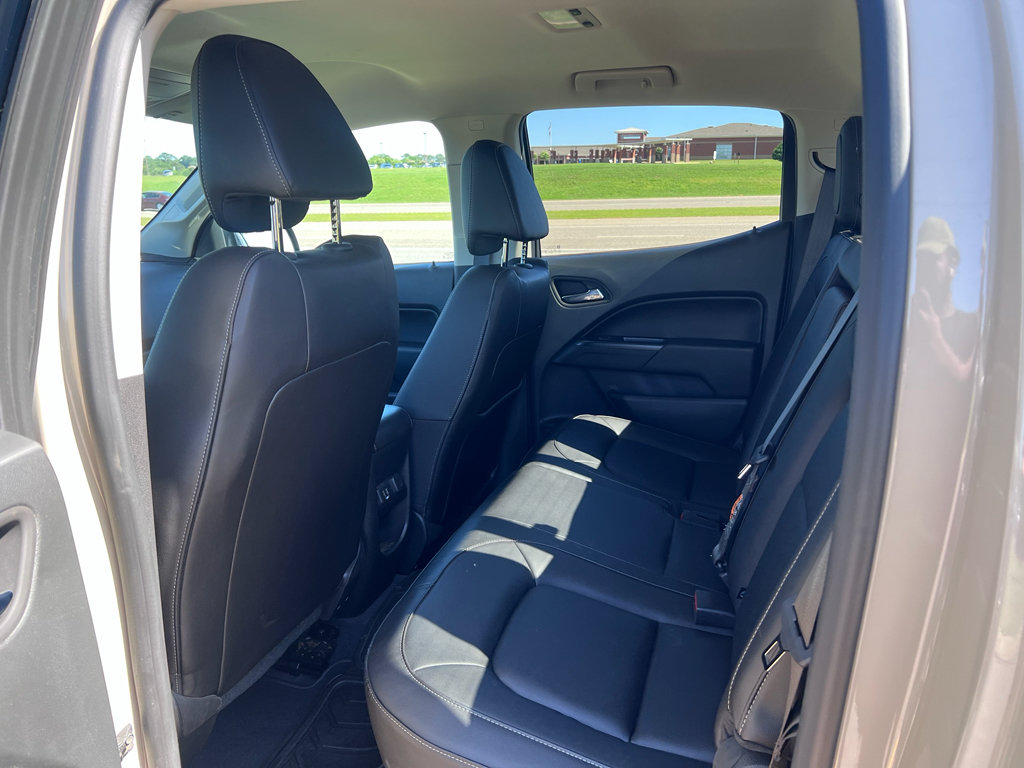 Used 2022 Chevrolet Colorado ZR2 AWD/4WD image 12