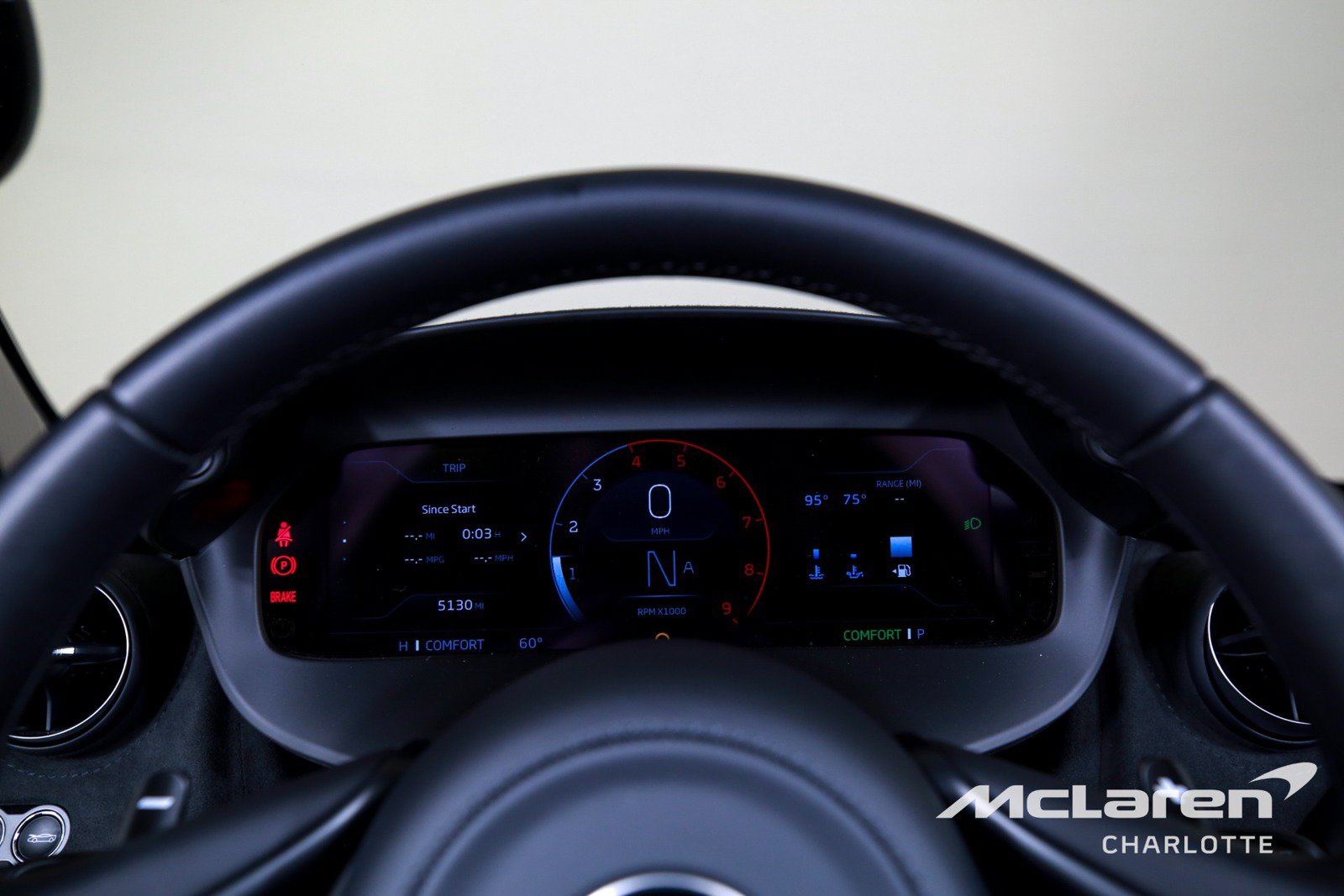 Used 2024 McLaren 750S Spider RWD image 15