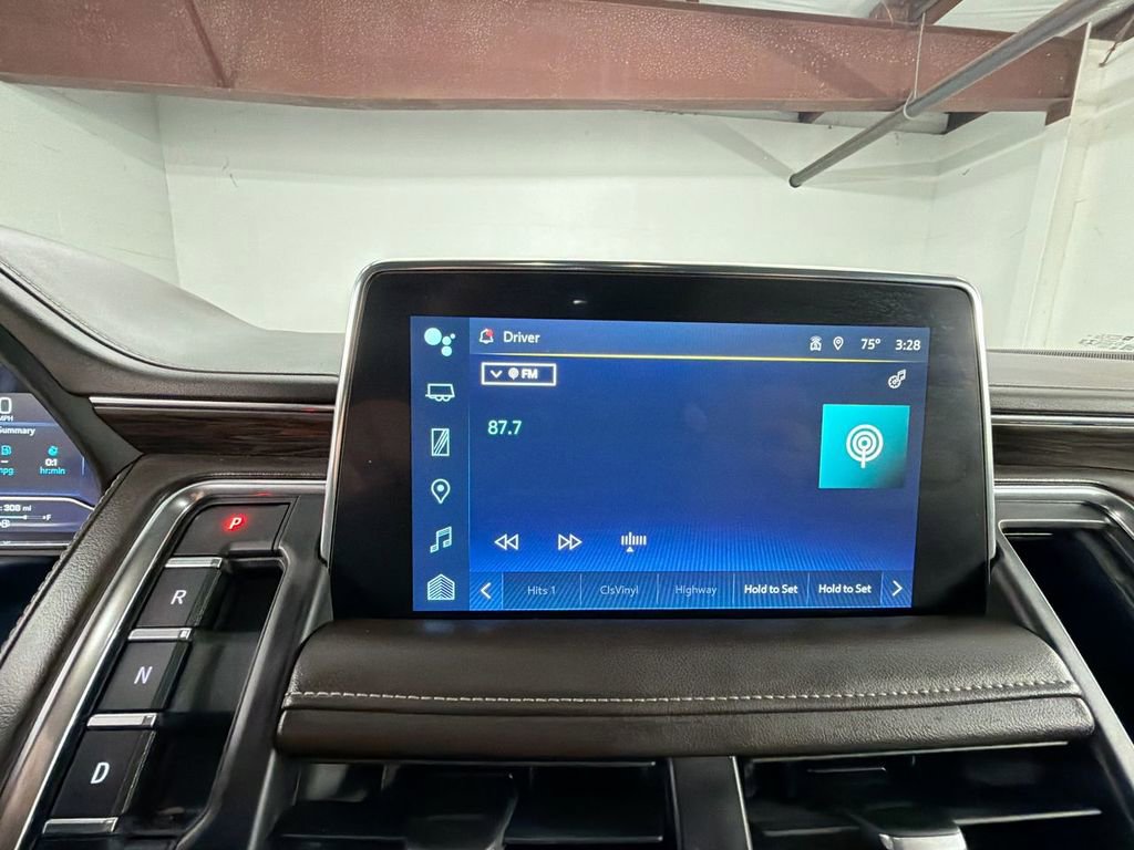 Used 2022 Chevrolet Tahoe LT image 13