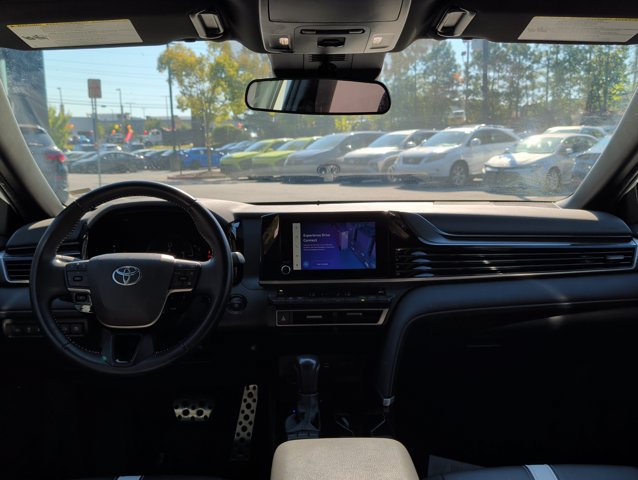 Used 2025 Toyota Camry SE FWD image 22