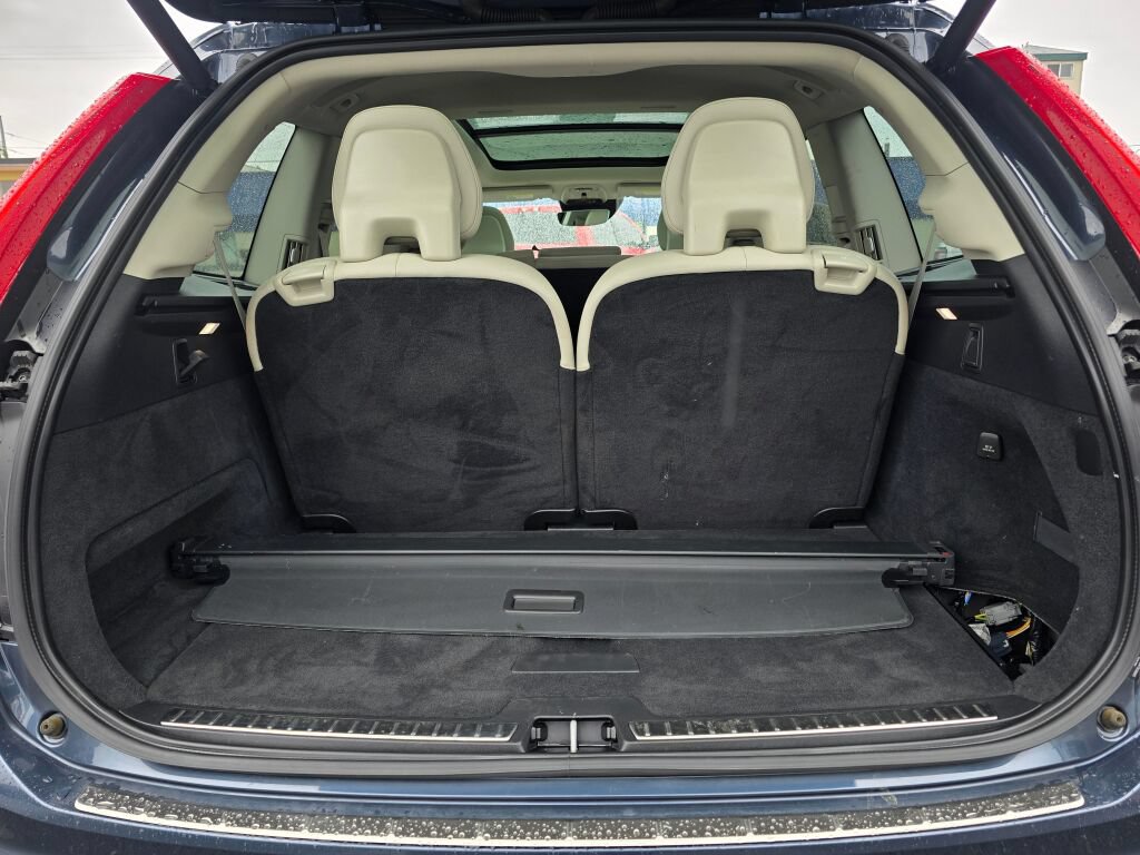 Used 2022 Volvo XC90 T5 Momentum w/ Advanced Package AWD/4WD image 15