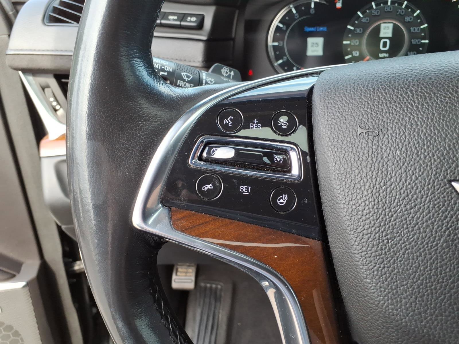 Used 2020 Cadillac Escalade Luxury image 18