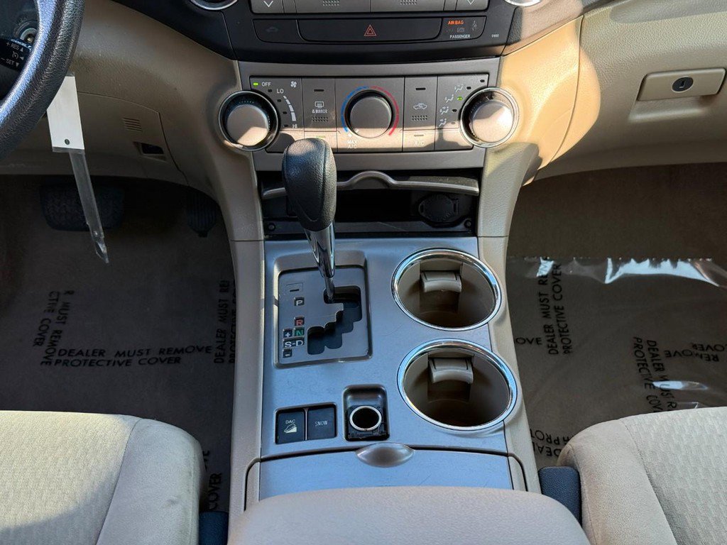 Used 2010 Toyota Highlander 4WD image 18