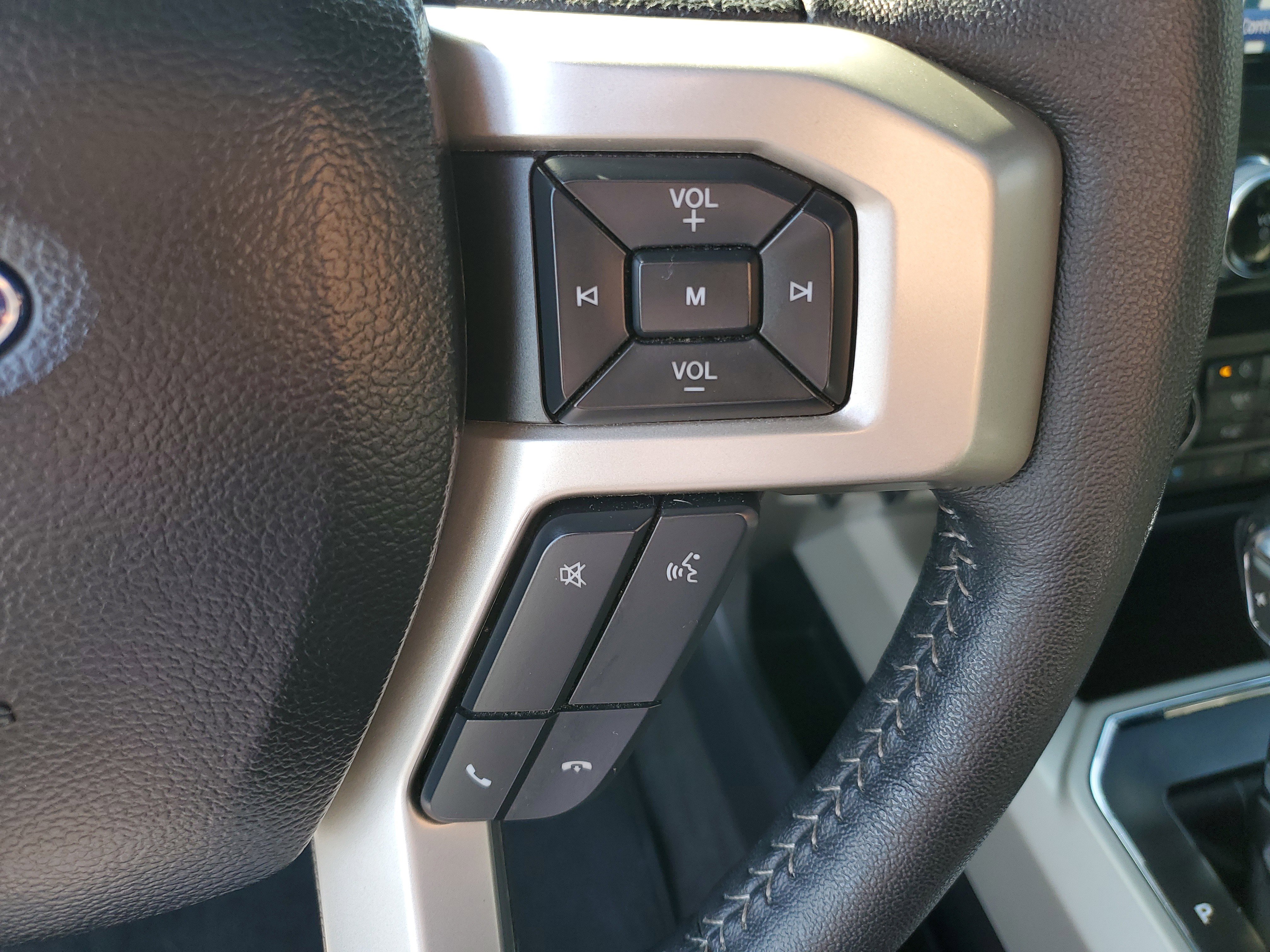 Used 2020 Ford F150 Lariat w/ Equipment Group 502A Luxury AWD/4WD image 27