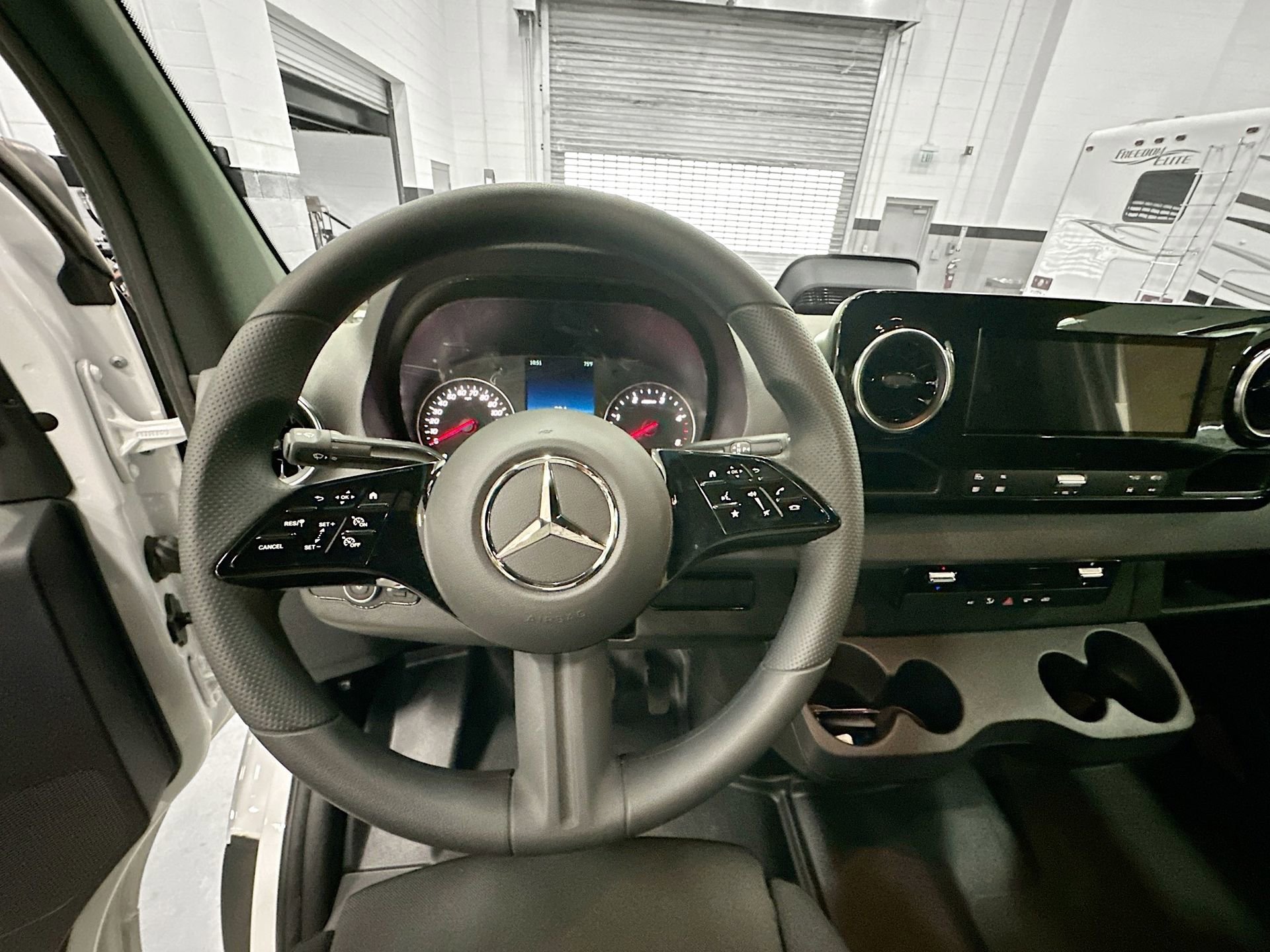 New 2025 Mercedes-Benz Sprinter 3500 image 24