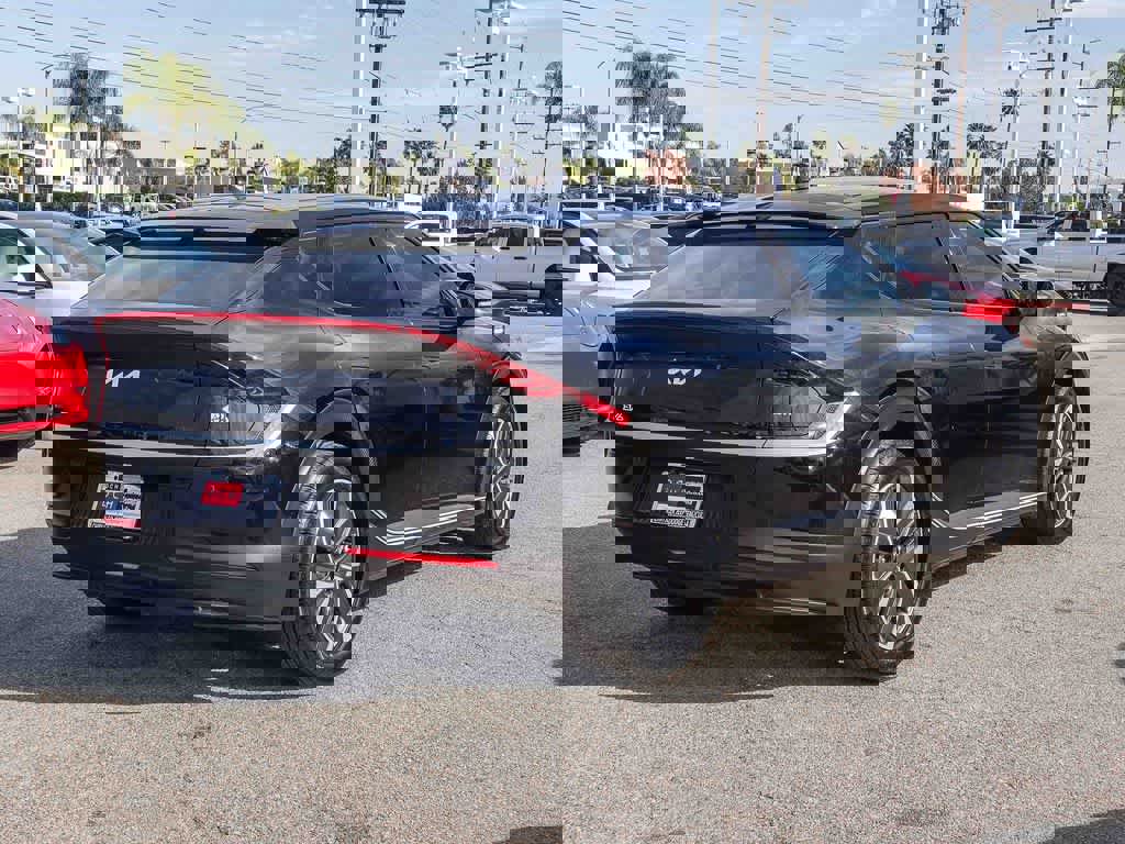 Used 2024 Kia EV6 Light image 4