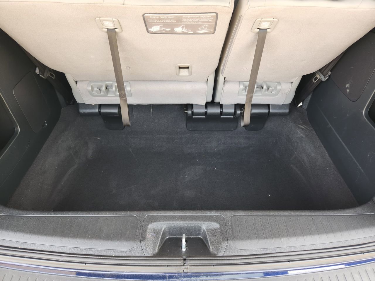 Used 2023 Honda Odyssey EX-L image 32