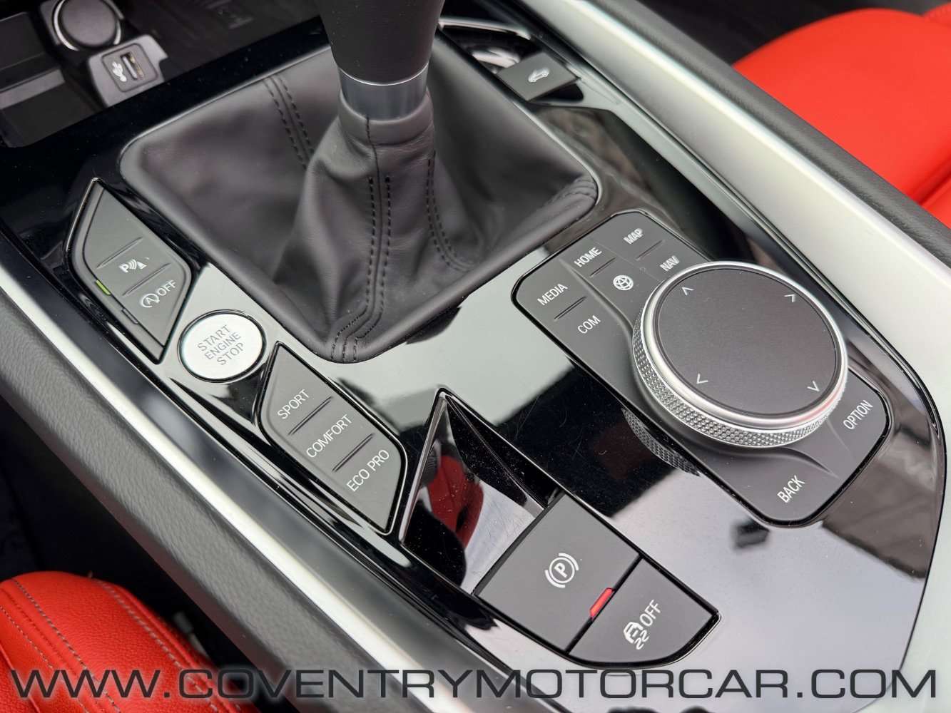 Used 2025 BMW Z4 M40i w/ Edition image 34