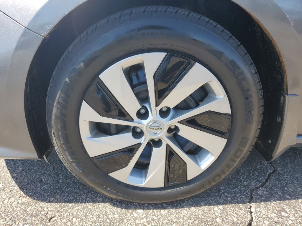 Used 2019 Nissan Altima 2.5 S FWD image 14