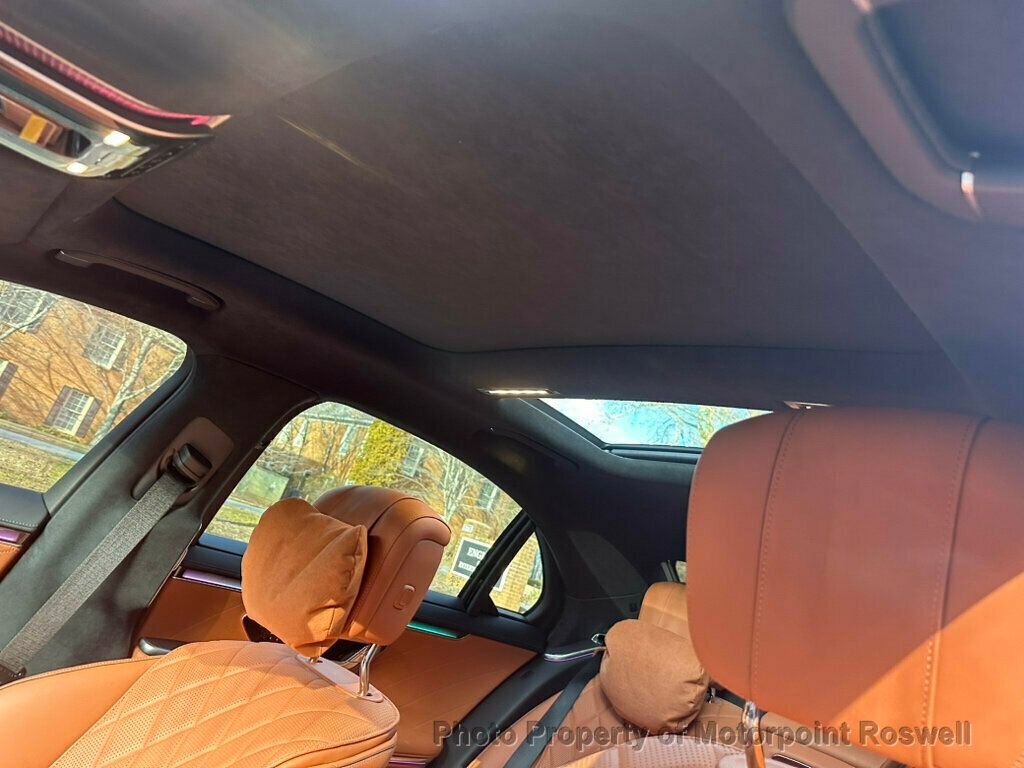 Used 2023 Mercedes-Benz S 500 4MATIC w/ AMG Line image 11