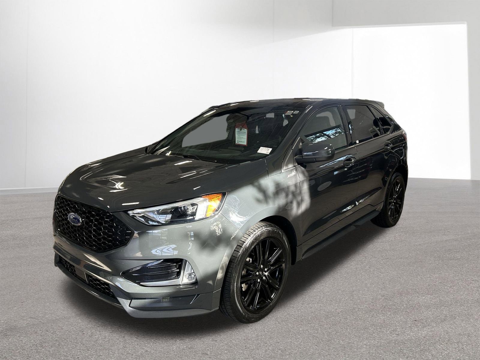 Used 2021 Ford Edge ST-Line AWD/4WD image 30