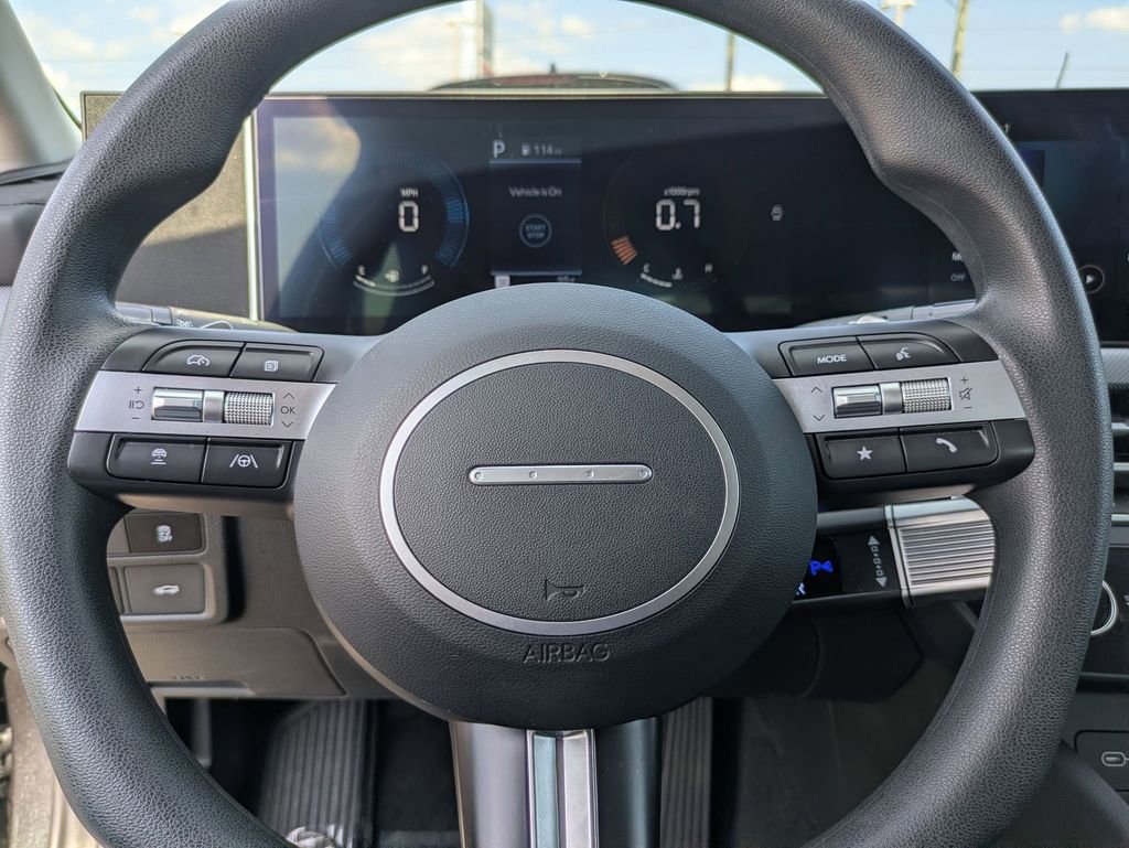 Used 2025 Hyundai Sonata SEL FWD image 21