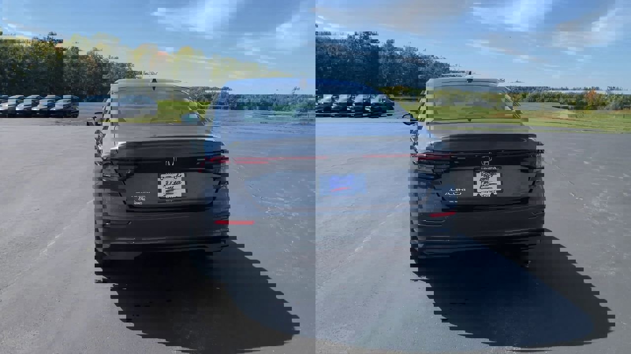 Certified 2023 Honda Accord LX image 8