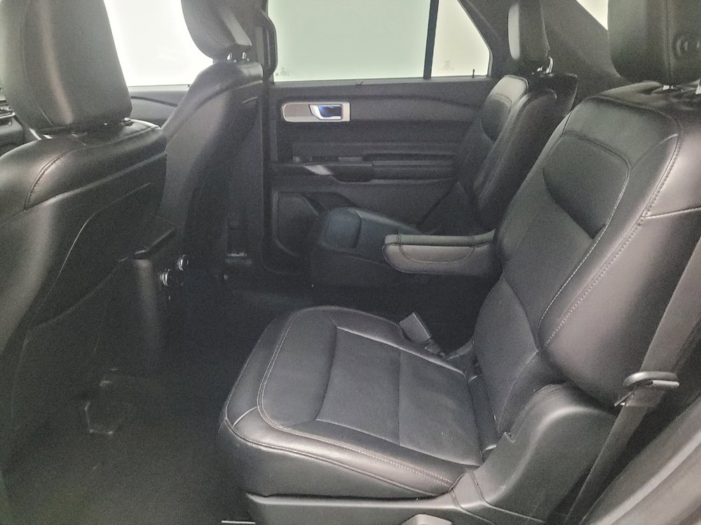 Used 2020 Ford Explorer Limited w/ Class III Trailer Tow Package image 18
