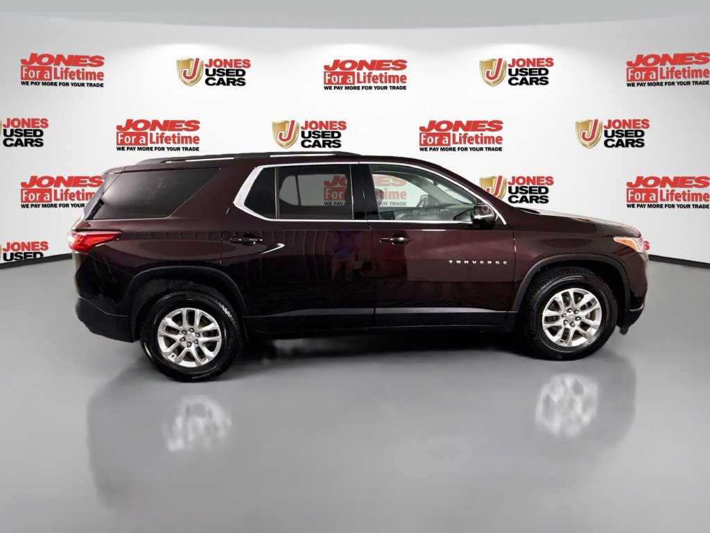 Used 2020 Chevrolet Traverse LT w/ LPO, Floor Liner Package AWD/4WD image 15