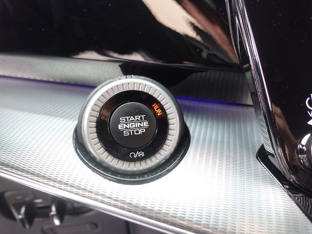 Used 2023 Jeep Grand Wagoneer Series III w/ HD Trailer Tow Package image 19